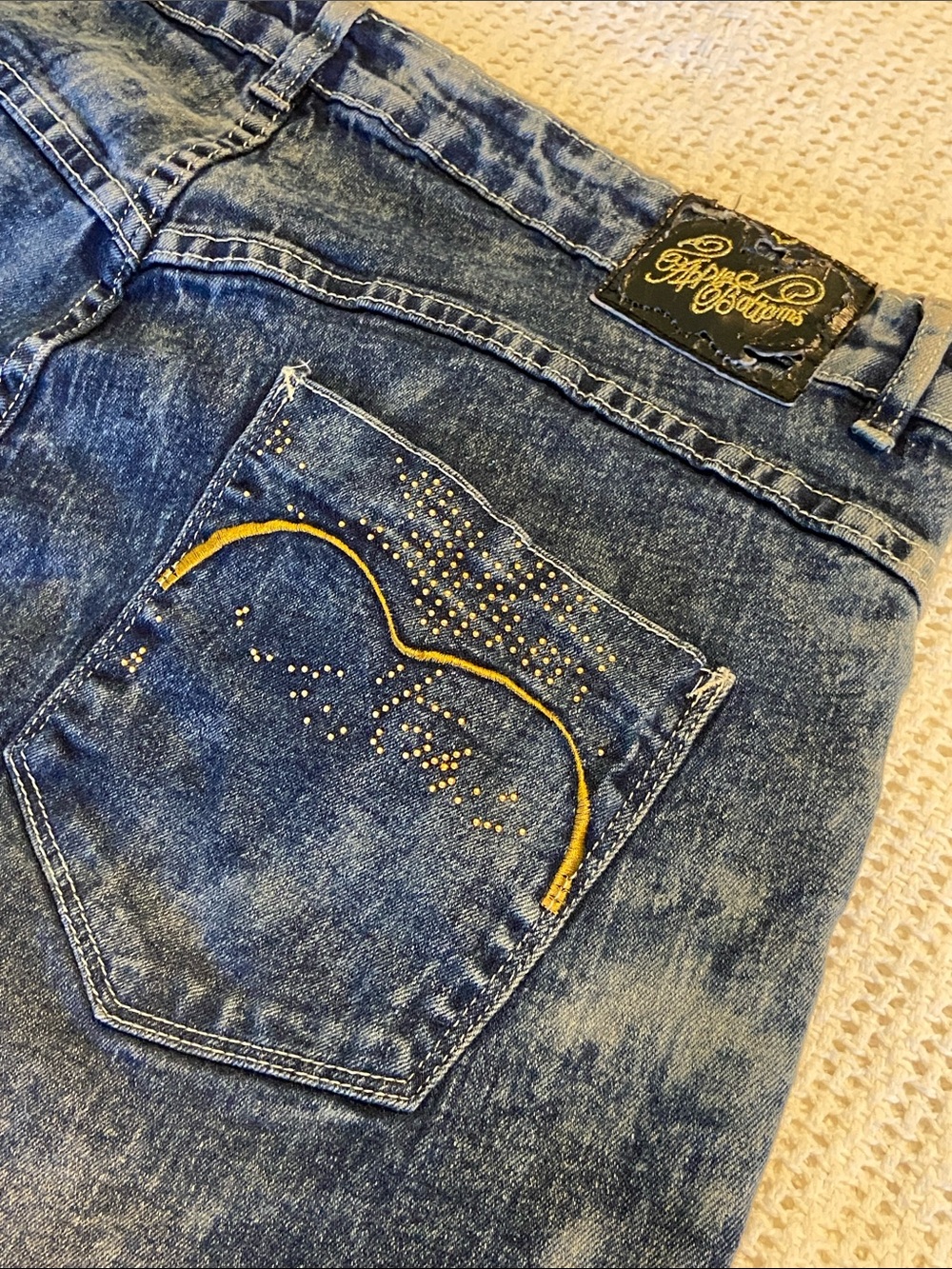 Apple Bottoms denim shorts feature a distinct acid wash embellished Size 18